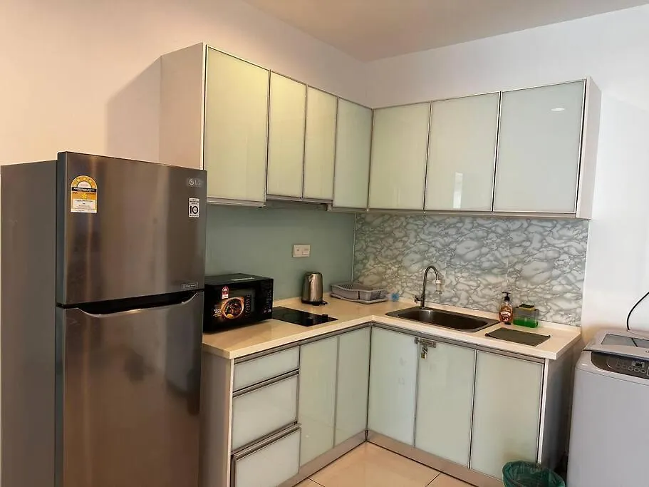 Mansion One 22-11 Georgetown Apartman  George Town
